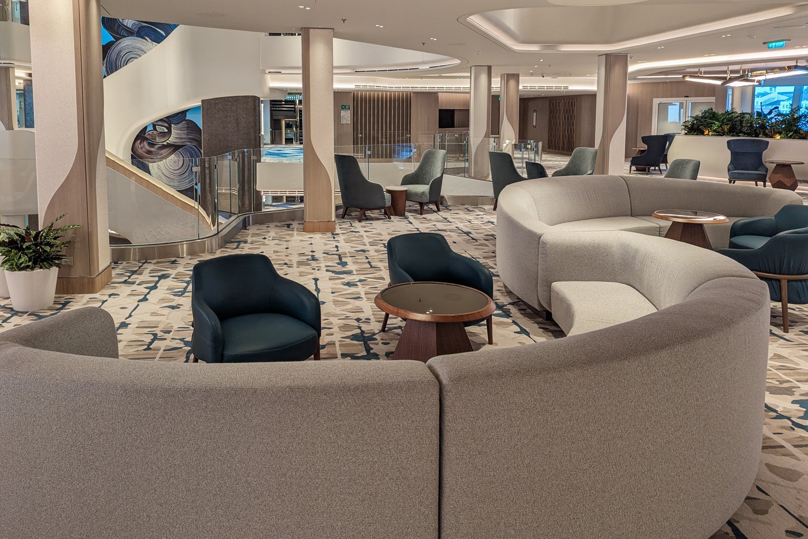 norwegian aqua dining