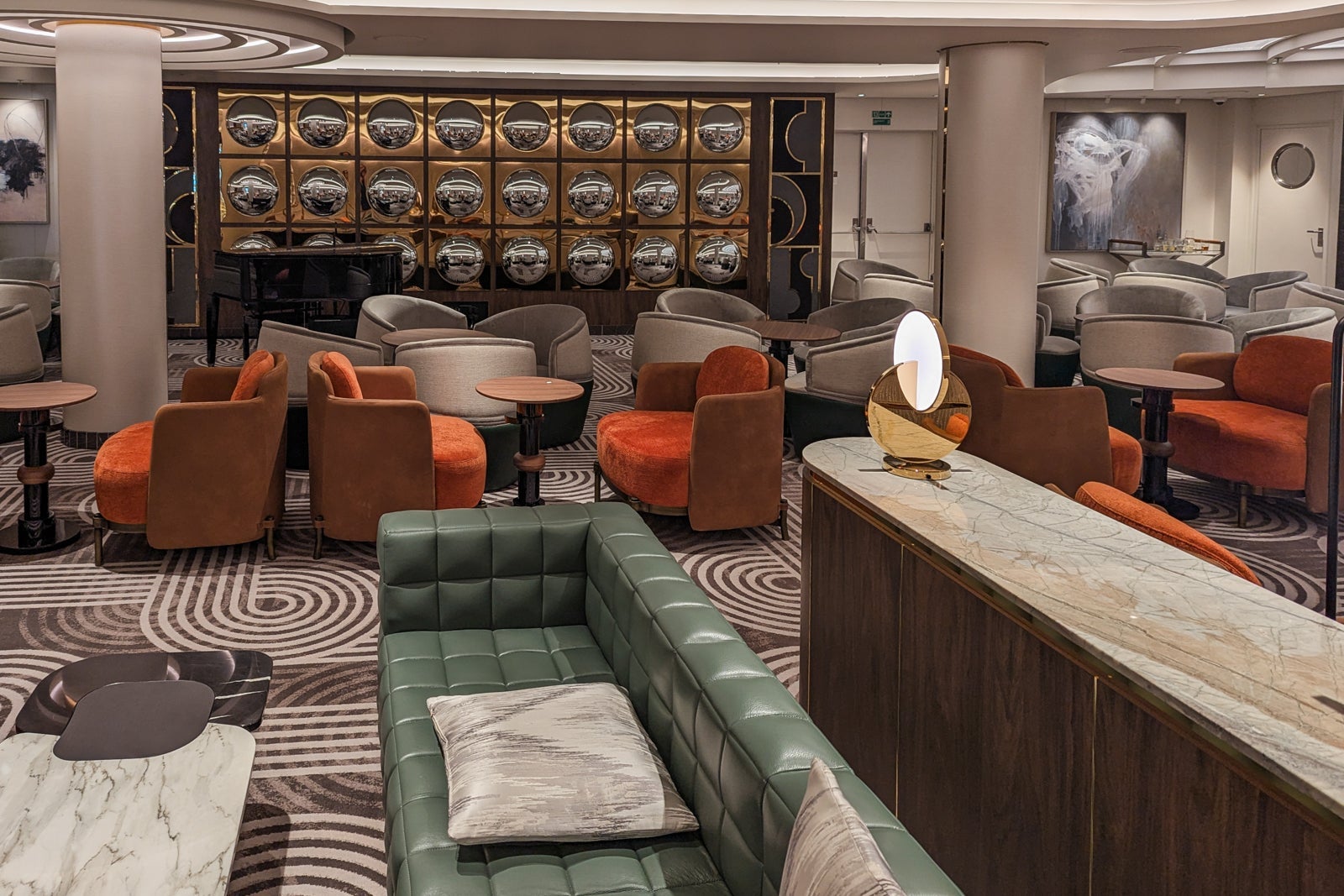 norwegian aqua dining