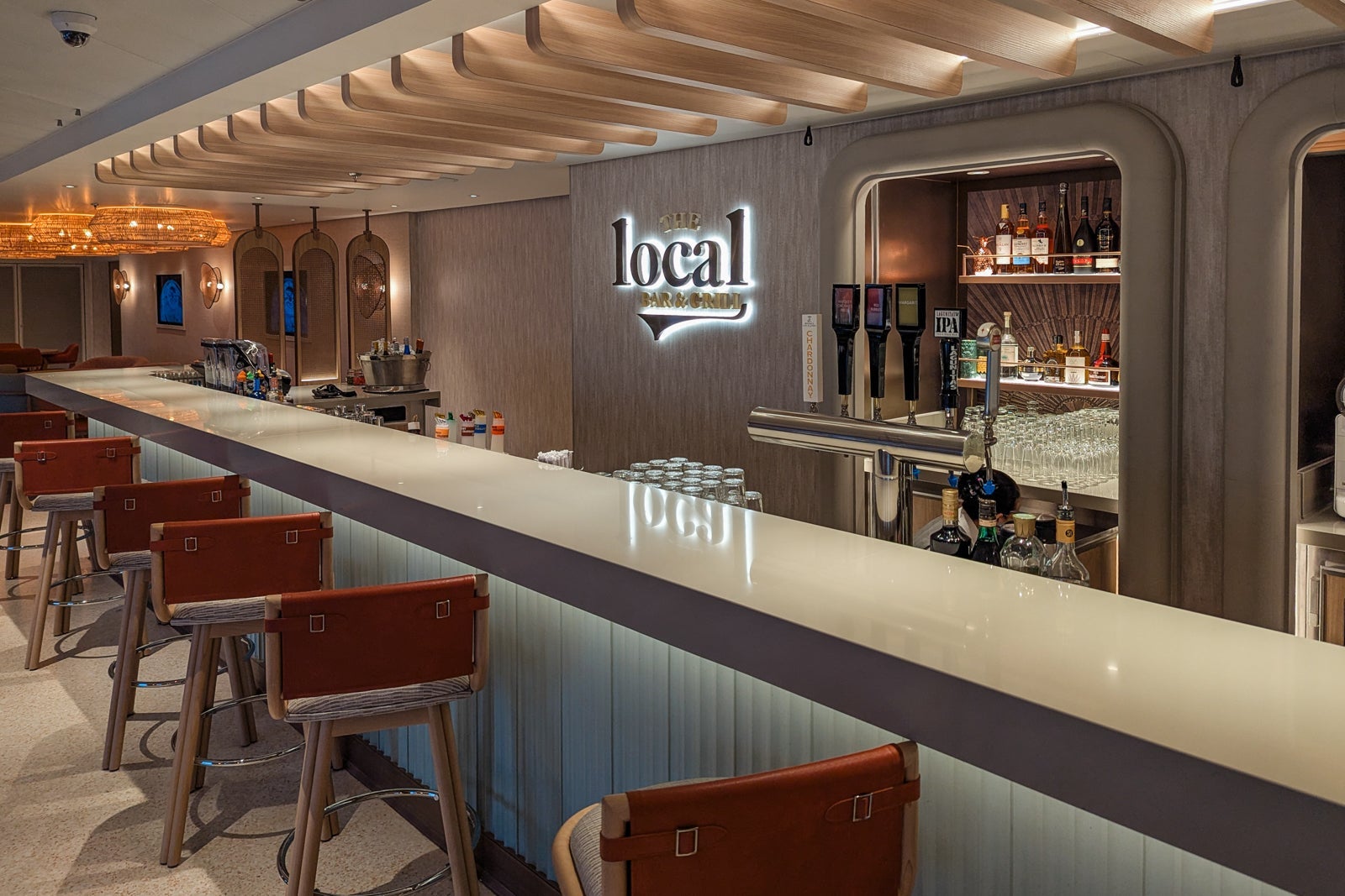 norwegian aqua dining