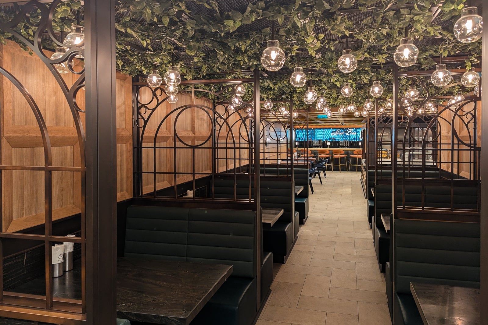 norwegian aqua dining