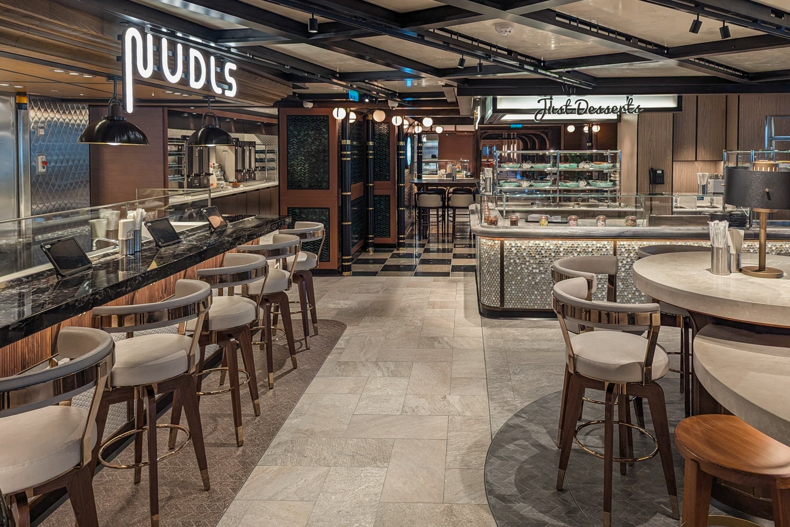 norwegian aqua dining