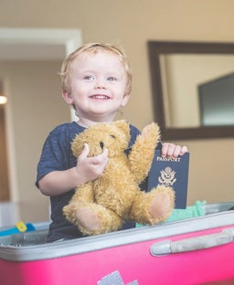 Baby passport photo hack: How I took my son's picture on my iPhone for only 99 cents