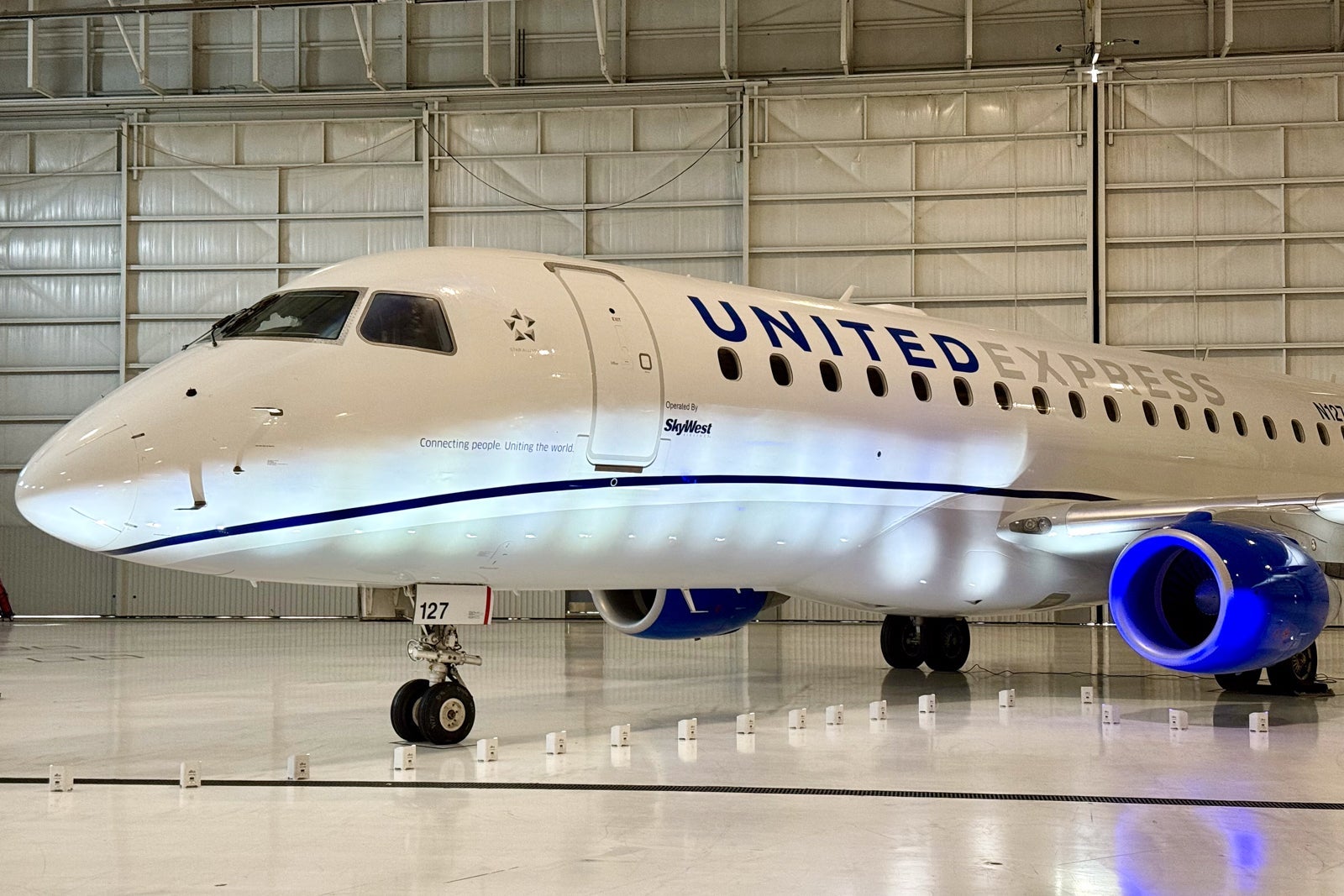 United plane with Starlink