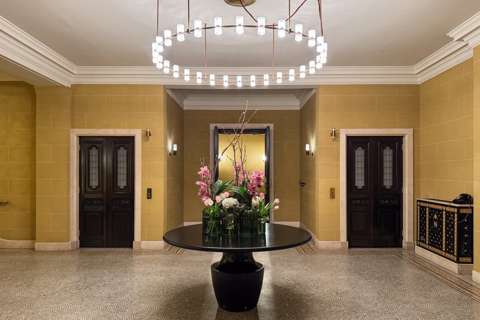 hotel cafe royal interior