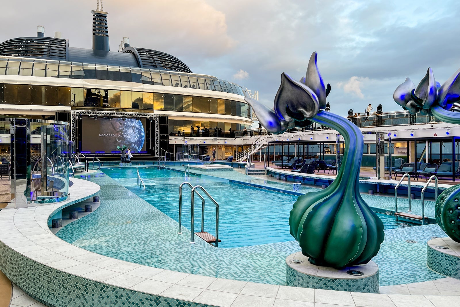 Mar Azul pool. MSC World America