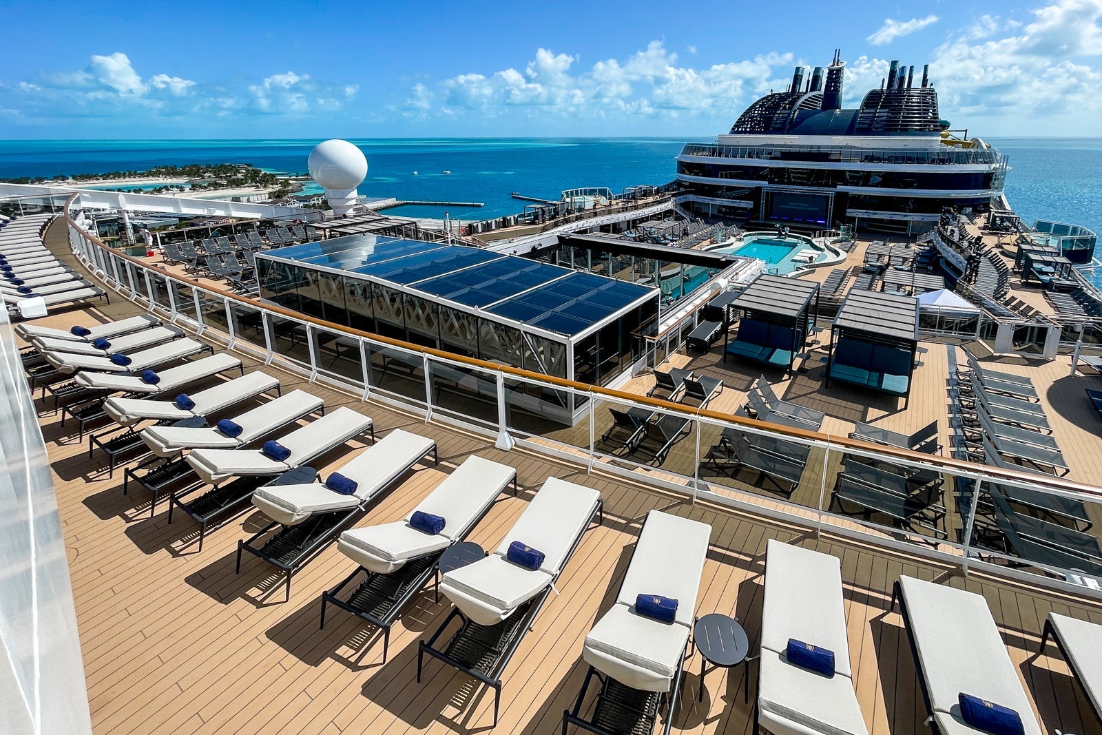 Aqua Deck. MSC World America