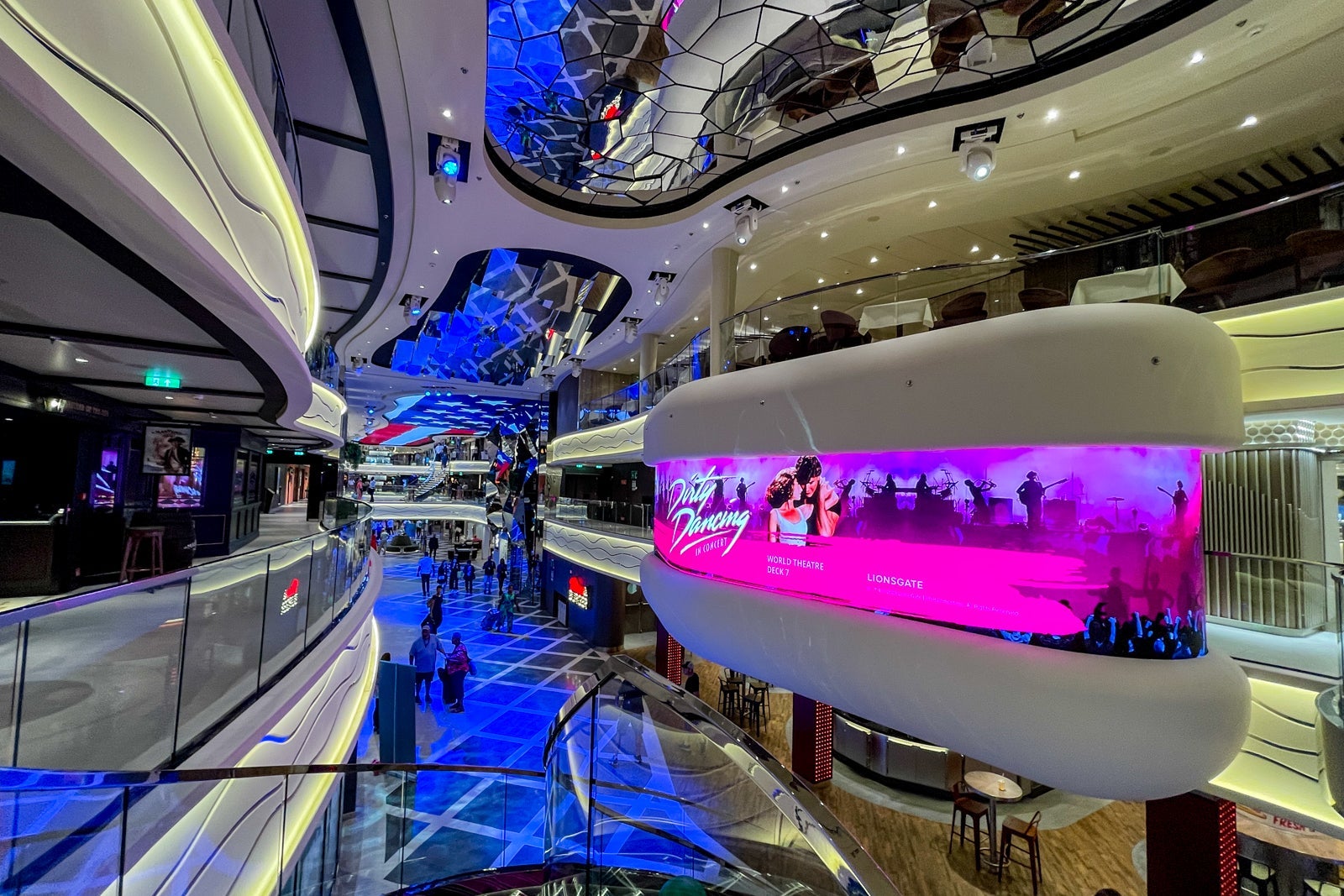 World Galleria shopping/dining district aboard MSC World America