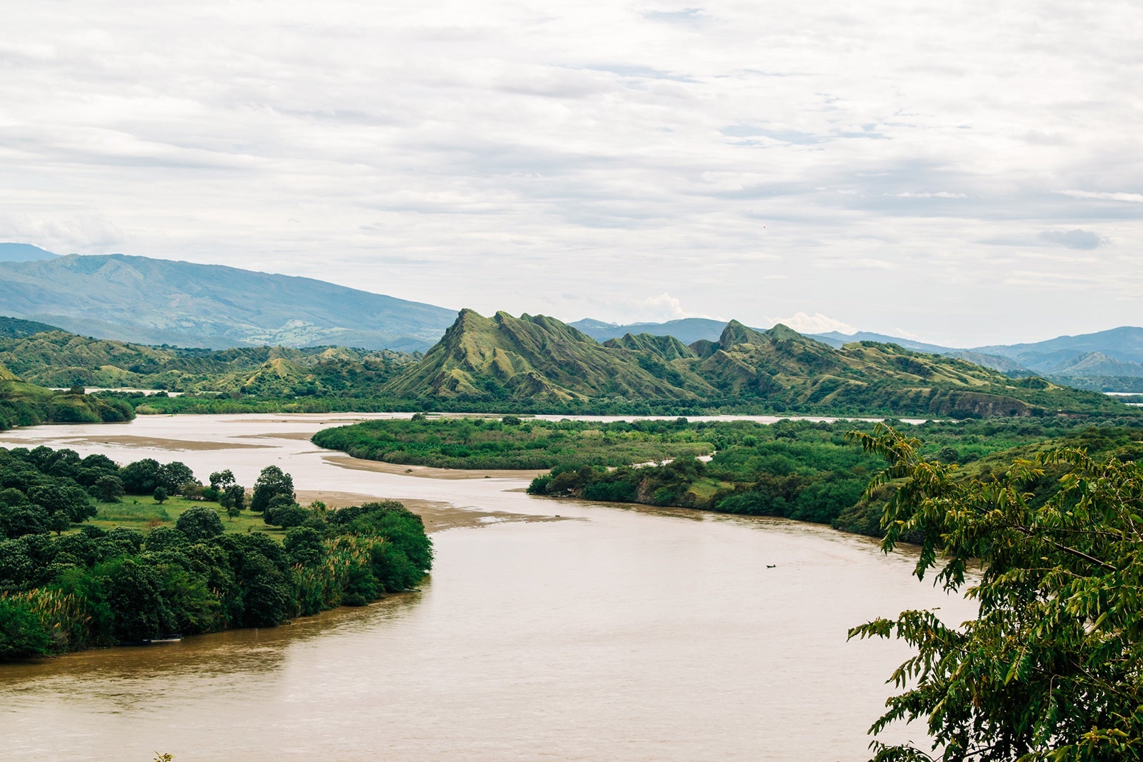 Magdalena River with mountains in Colombia with the background