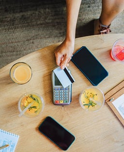 Are you overpaying? 9 ways to minimize credit card surcharges