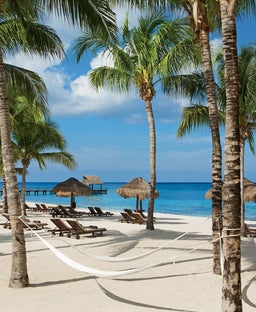 Hyatt is offering up to 40% off all-inclusive stays — and throwing in some extra surprises
