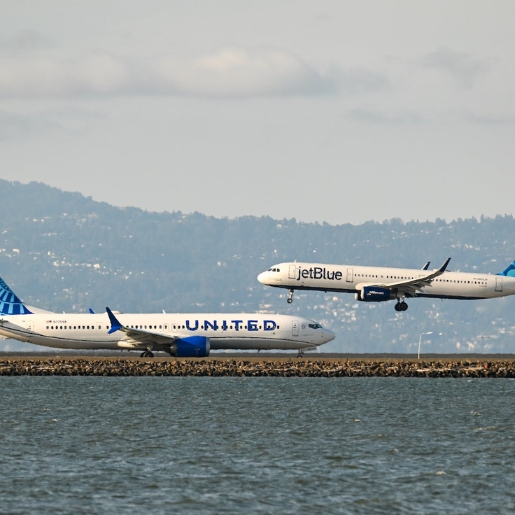 JetBlue and United expand Blue Sky partnership with new reciprocal elite perks