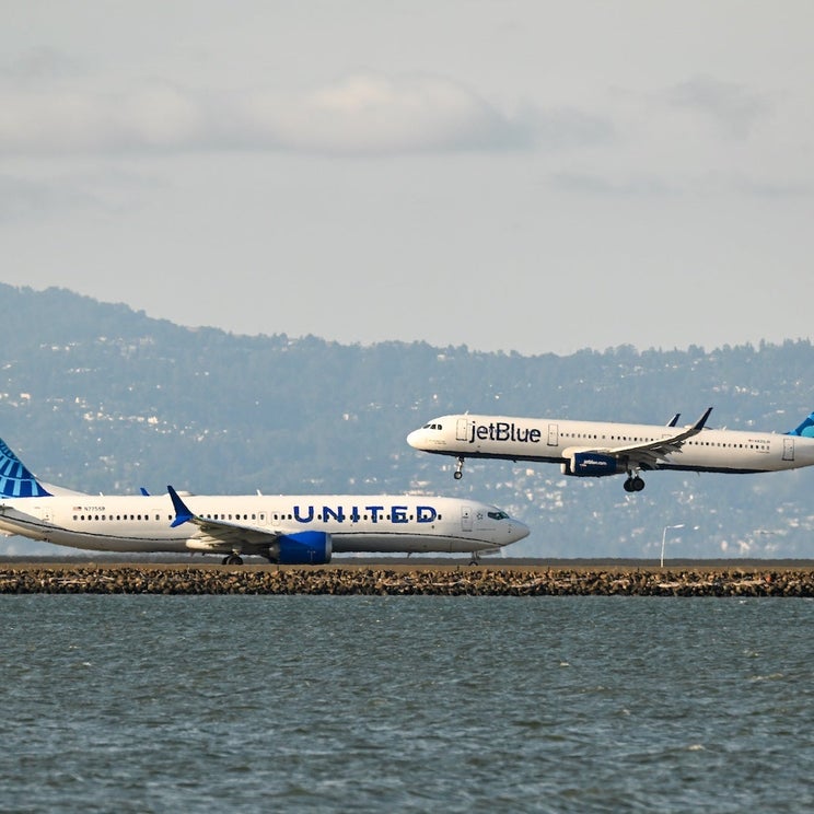 Why travelers should expect delays flying into San Francisco this summer