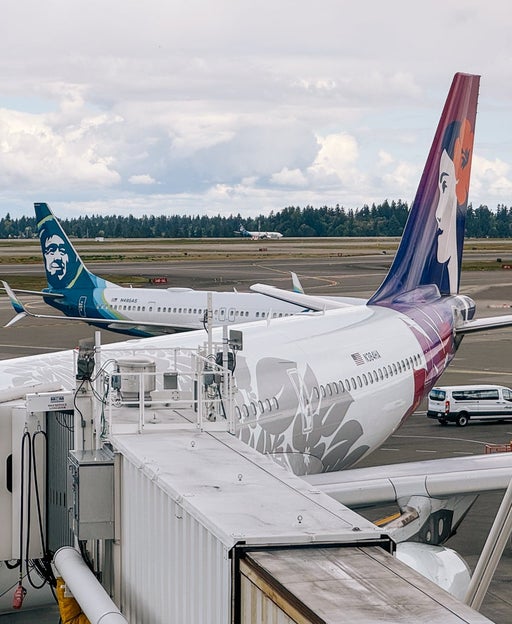 Alaska and Hawaiian plane
