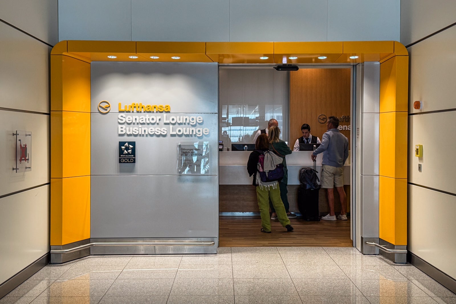 American Express Updates Airfare Discounts and Lounge Access