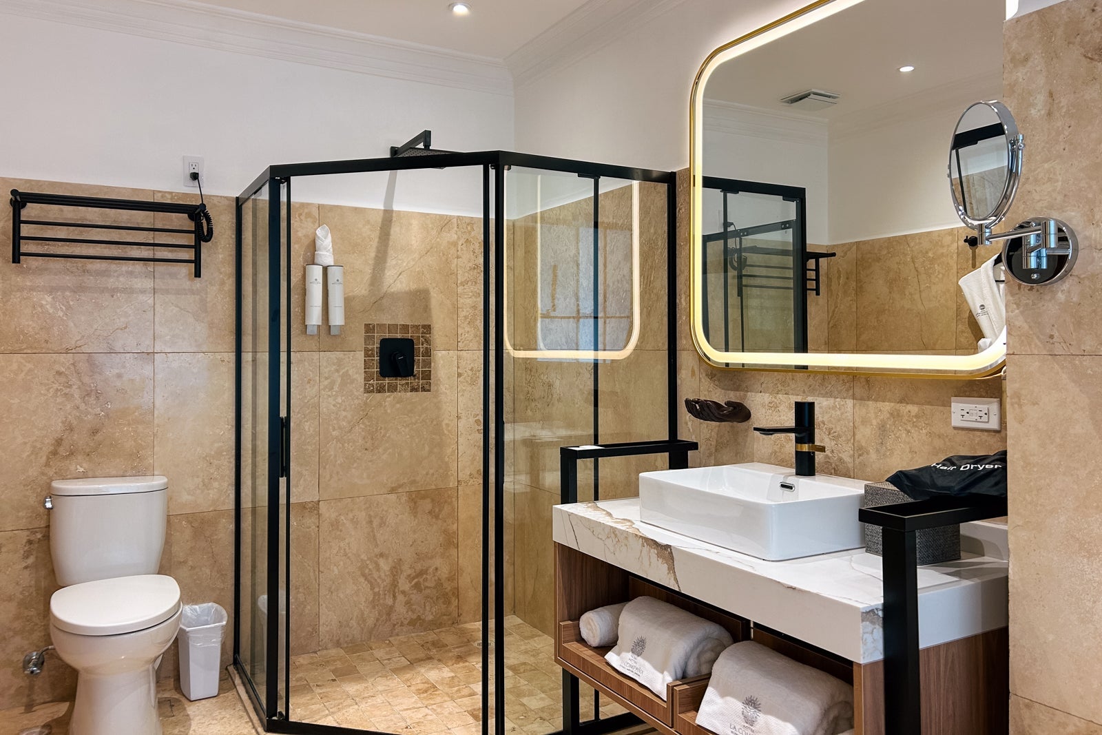 room at hotel la compania del valle