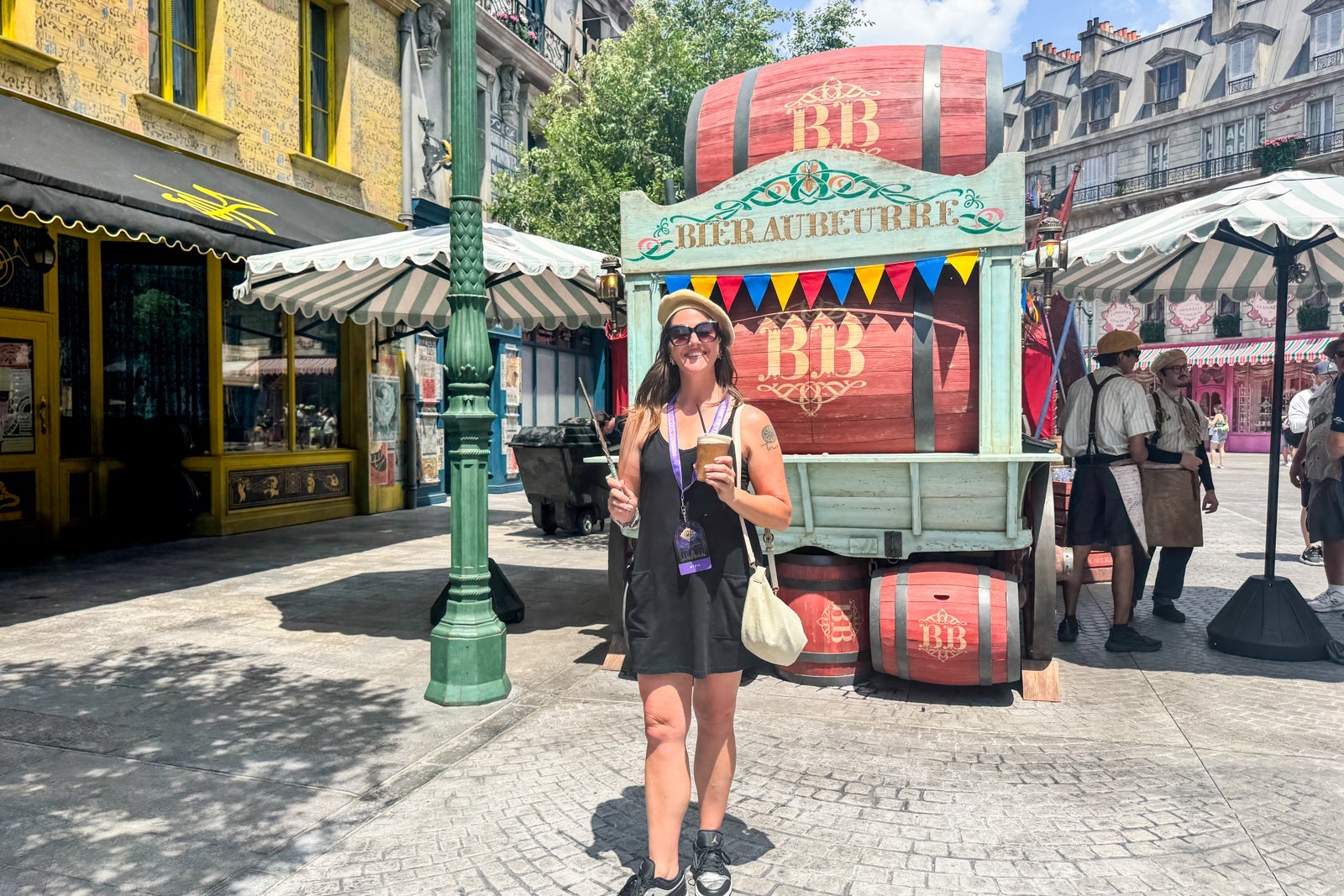 butterbeer in harry potter themed land