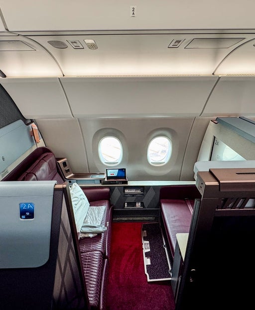 JAL first class