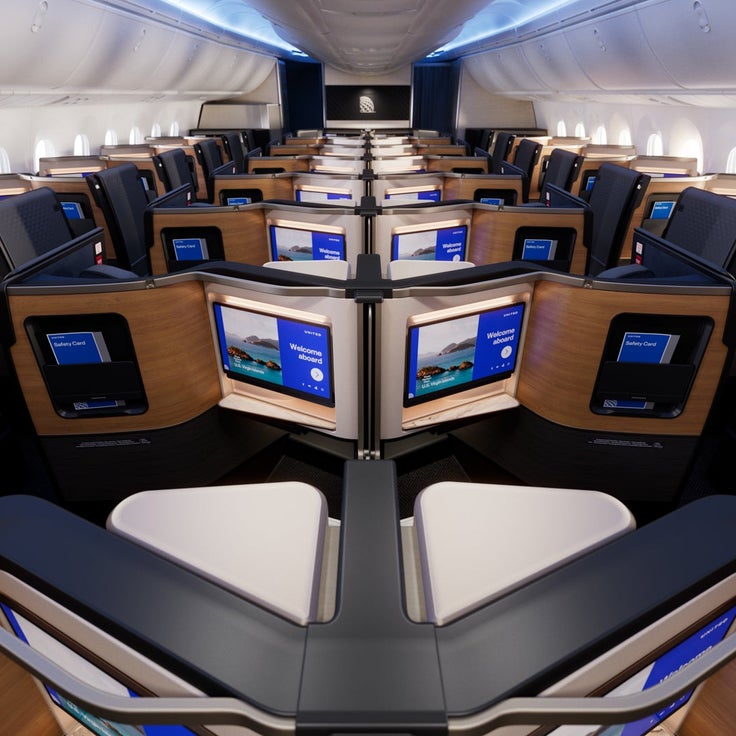 Domestic flights now on sale with United’s new Polaris Studio suites