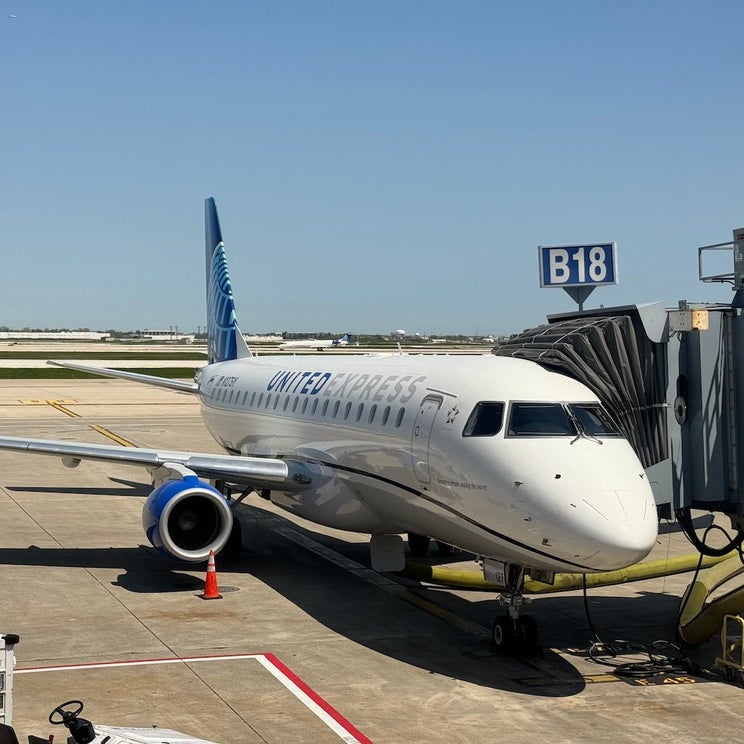United bolsters Newark hub with routes to Virginia, Arkansas, Tennessee and Nebraska