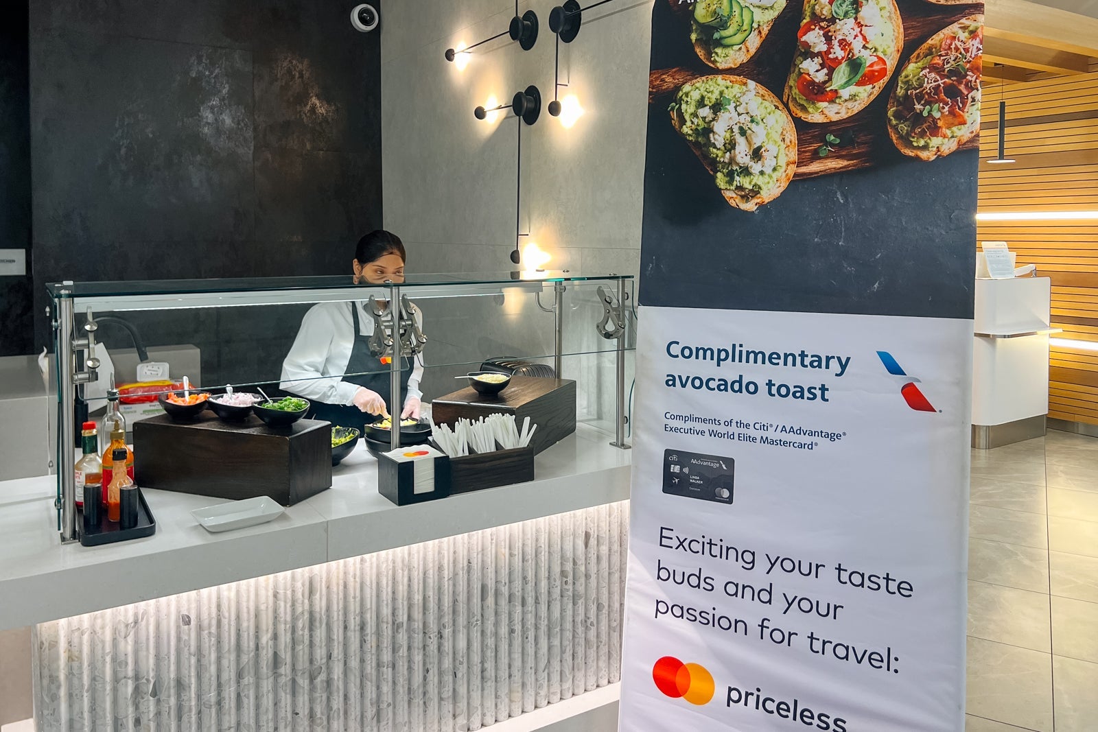 admirals club laguardia