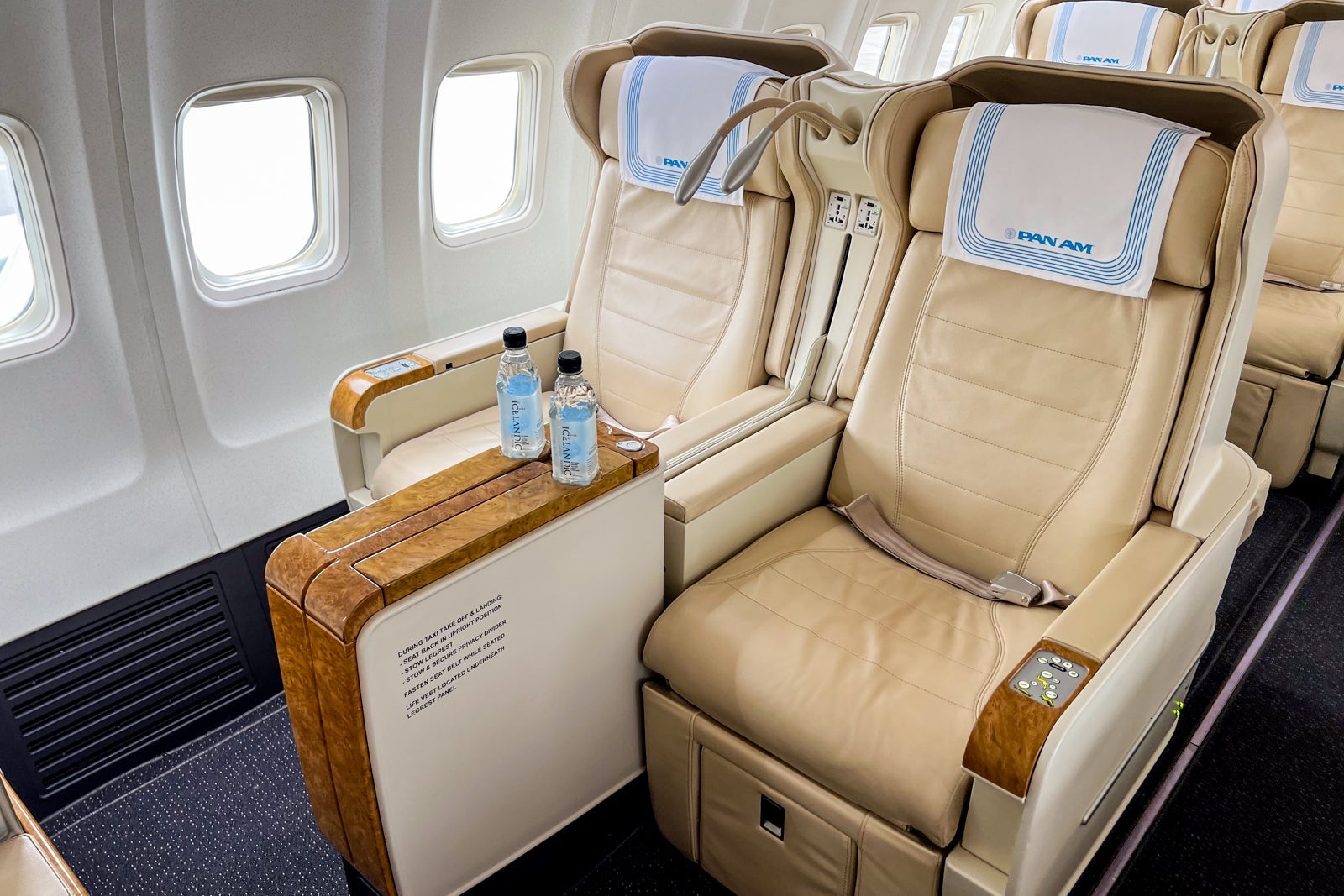 Pan Am decorated Boeing 757-200 interior operated by Icelandair.