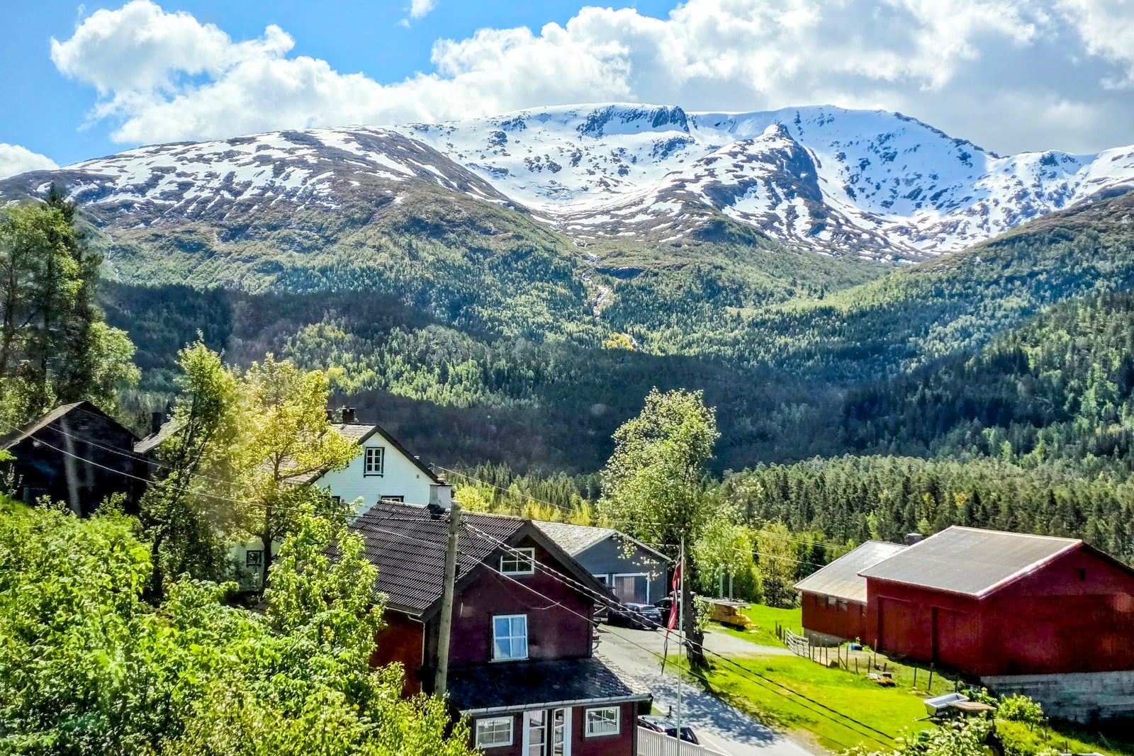 A mountain scene as seen from the Bergensbanen train in Norway