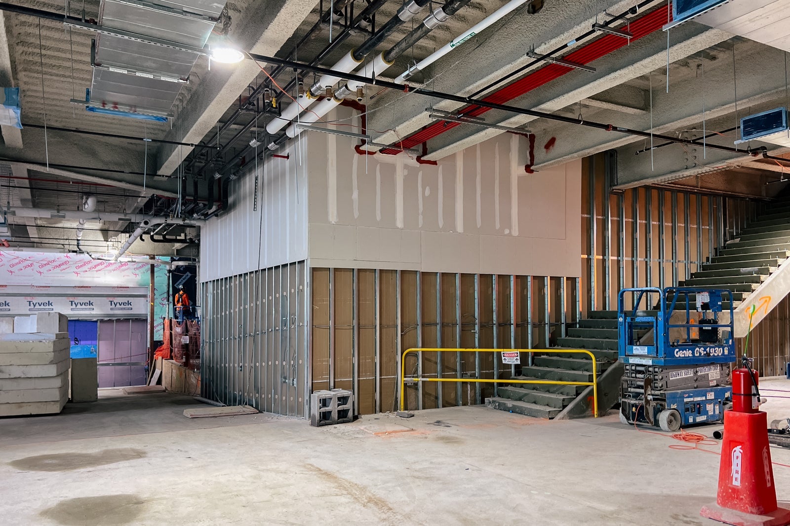 Passageway to Terminal 5 in the under-construction Terminal 6 at JFK.