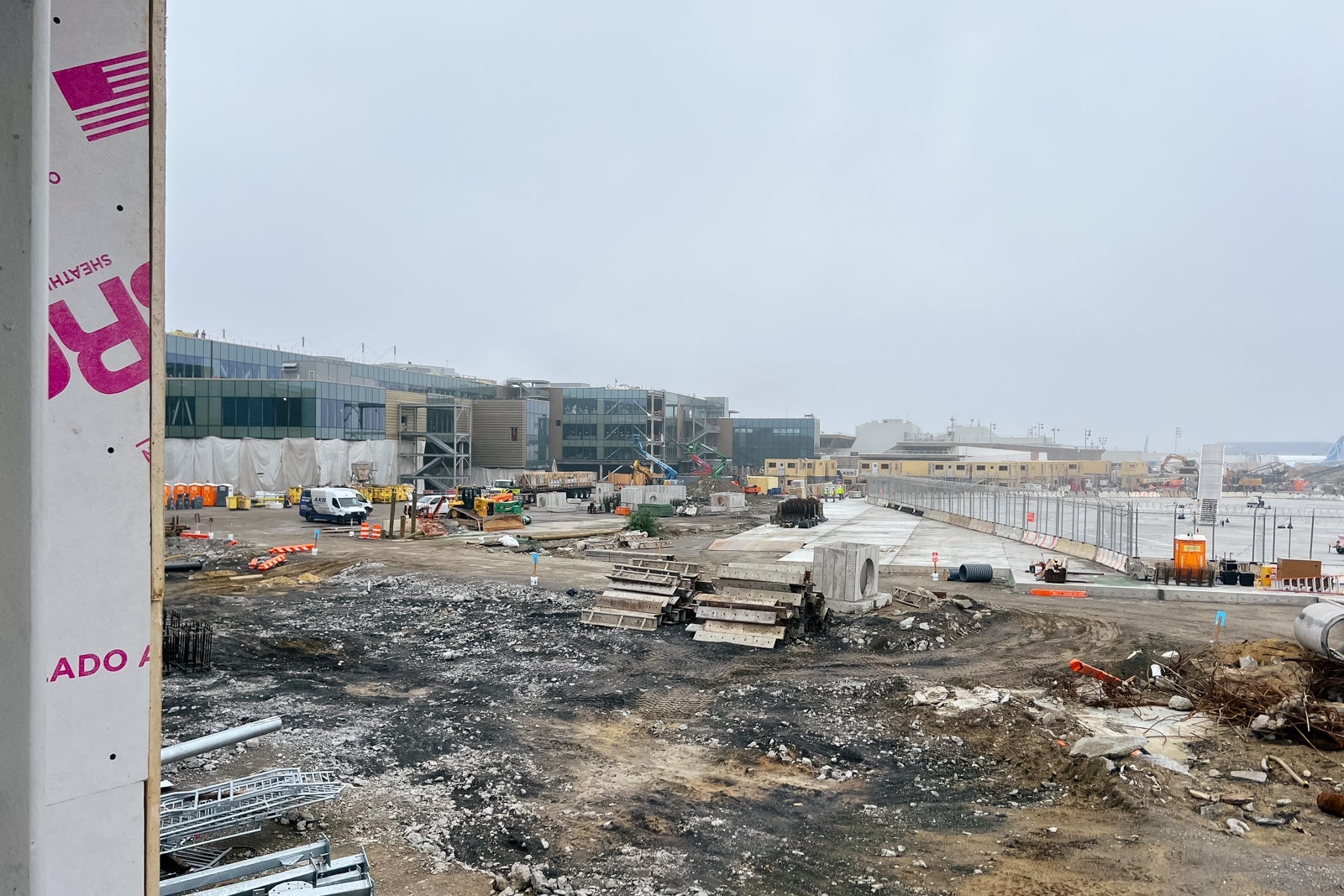 New Terminal 6 construction