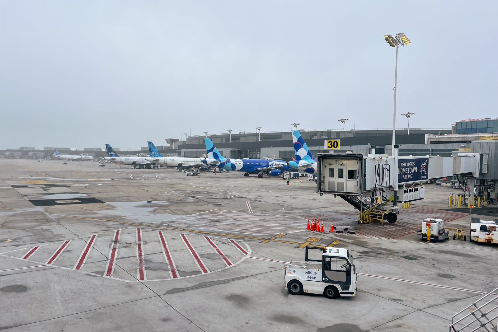 New Terminal 6 construction