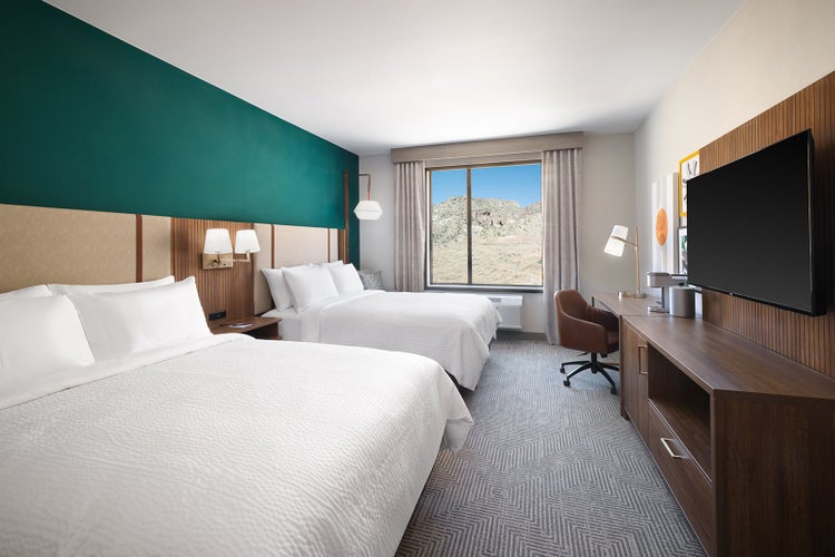 Why staying at a Holiday Inn is the smart pick for US travel this year ...
