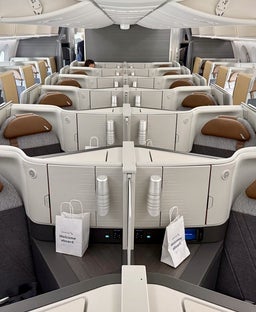 How I earned 29,000 Loyalty Points and 23,000 AAdvantage miles on a single $800 hotel stay