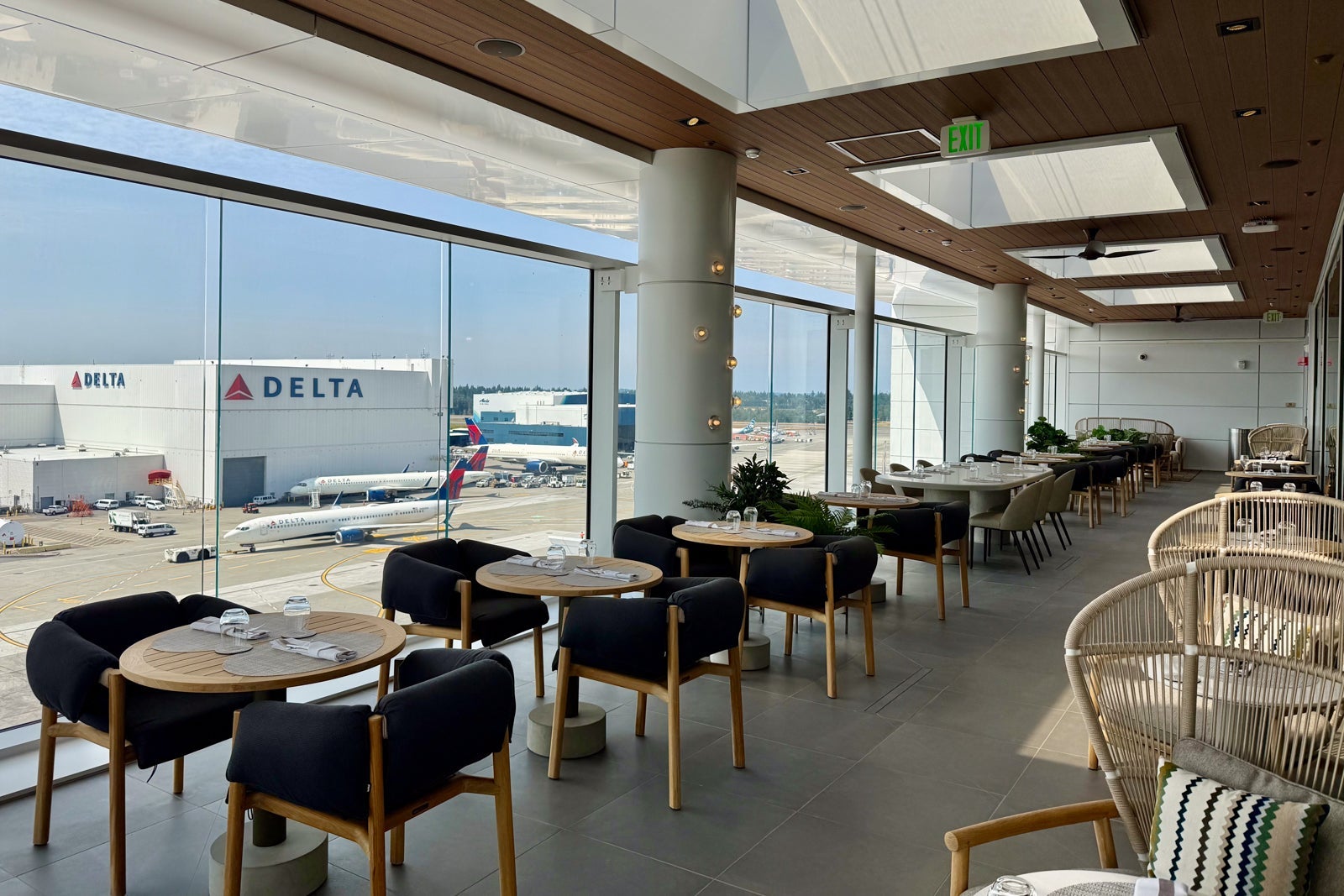 Delta One Lounge in Seattle