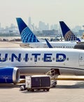 United 737 at Newark