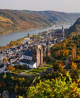 Rhine valley and Oberwesel town in autumn, Rhineland-Palatinate, Germany