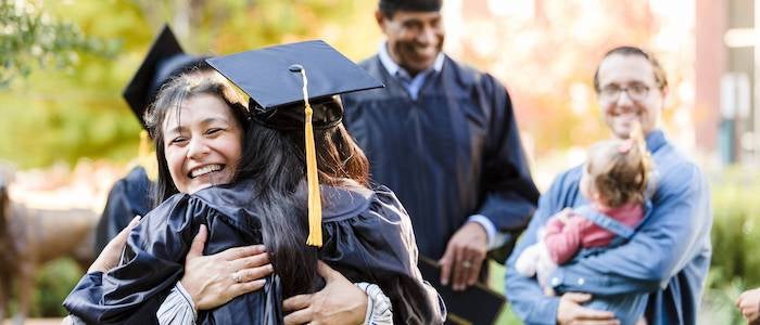 EARN BONUS POINTS AT AMAZON THIS GRADUATION SEASON
