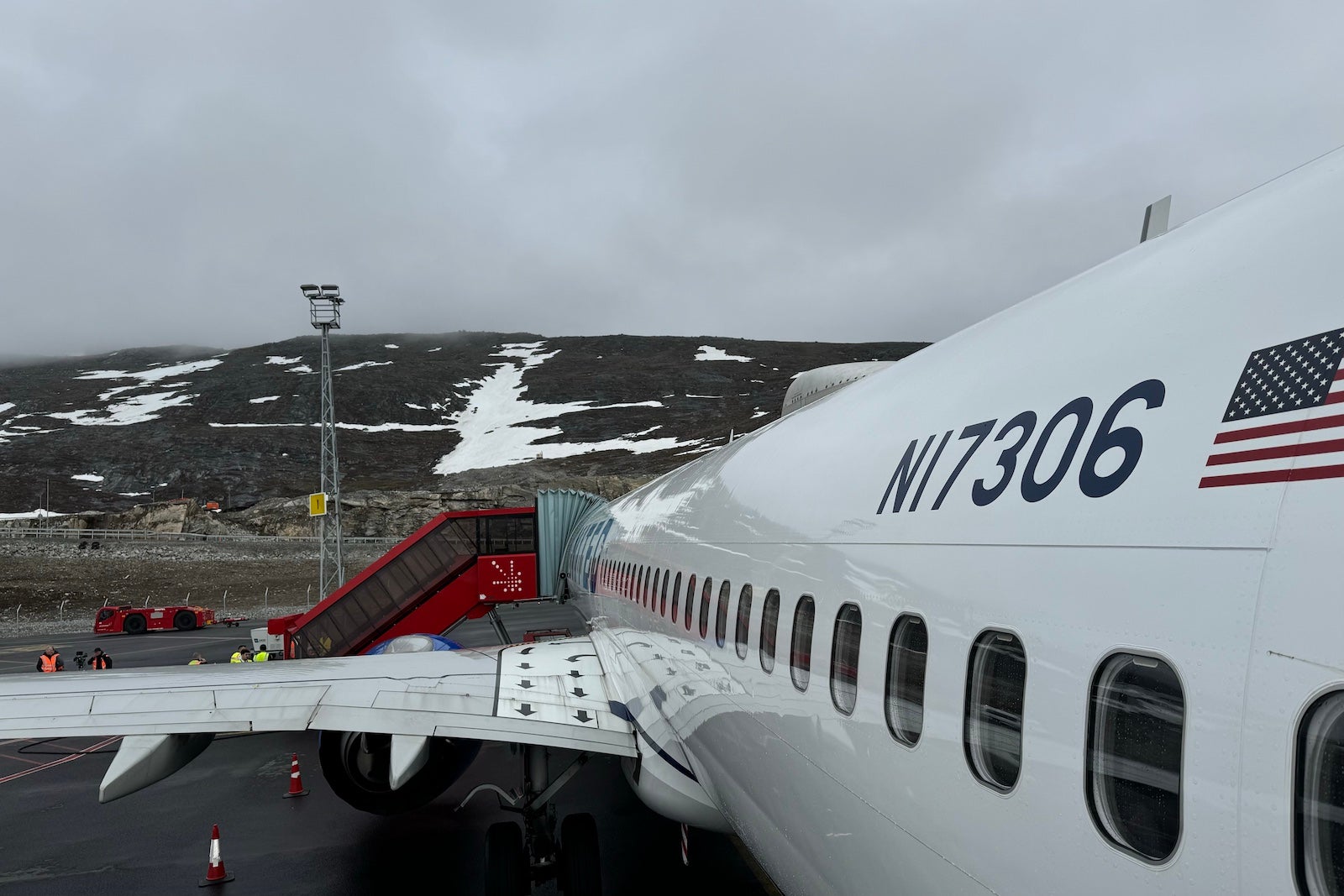 Inaugural EWR-GOH flight