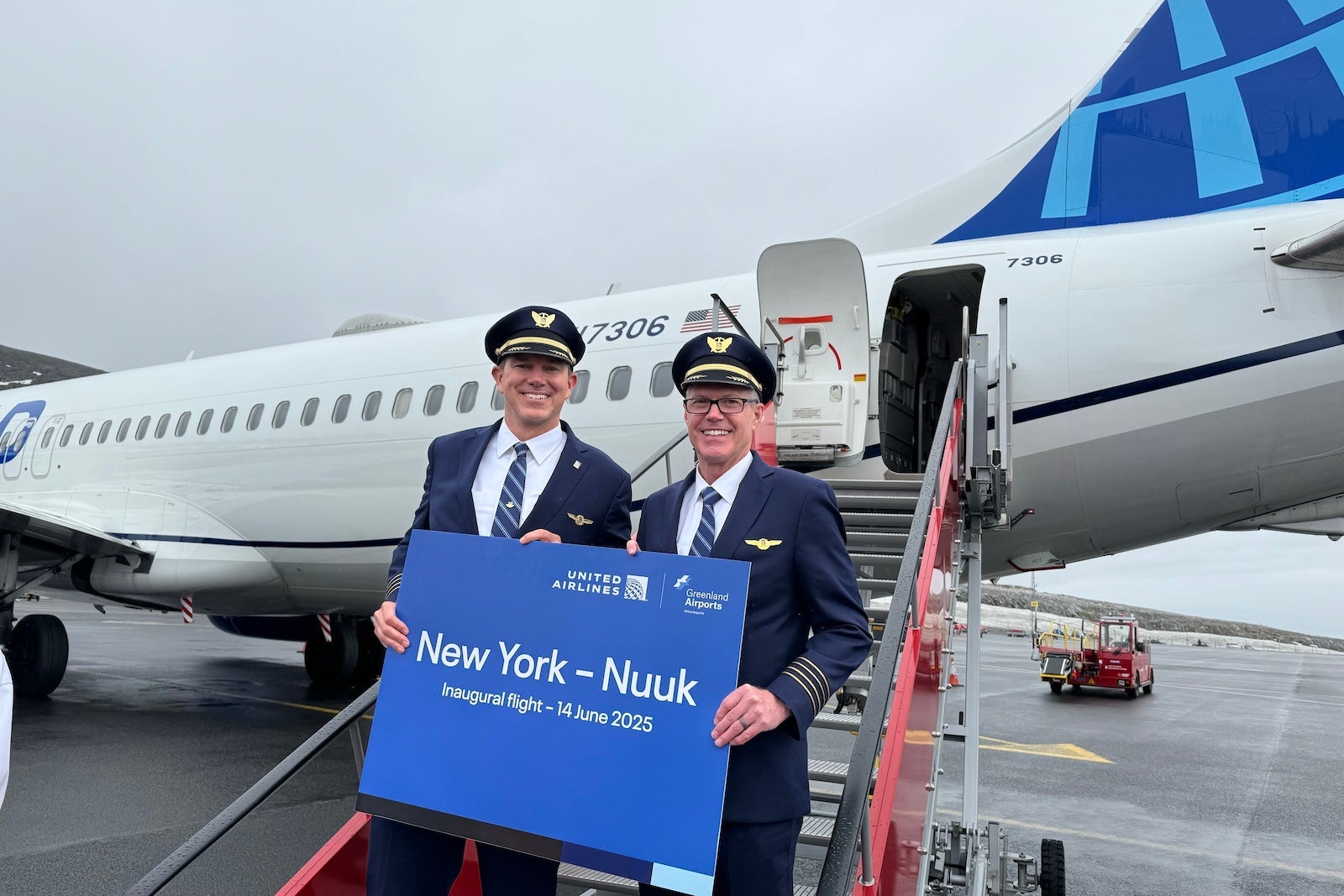 Landing Inaugural EWR-GOH flight