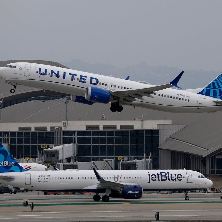 United, JetBlue expand Blue Sky partnership, with elite perks coming by spring