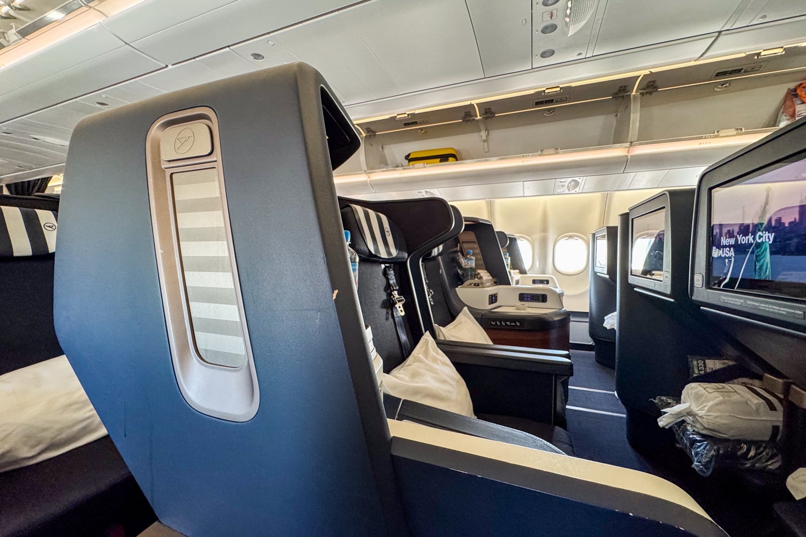 20250707 Condor Airlines Business ERosen 17