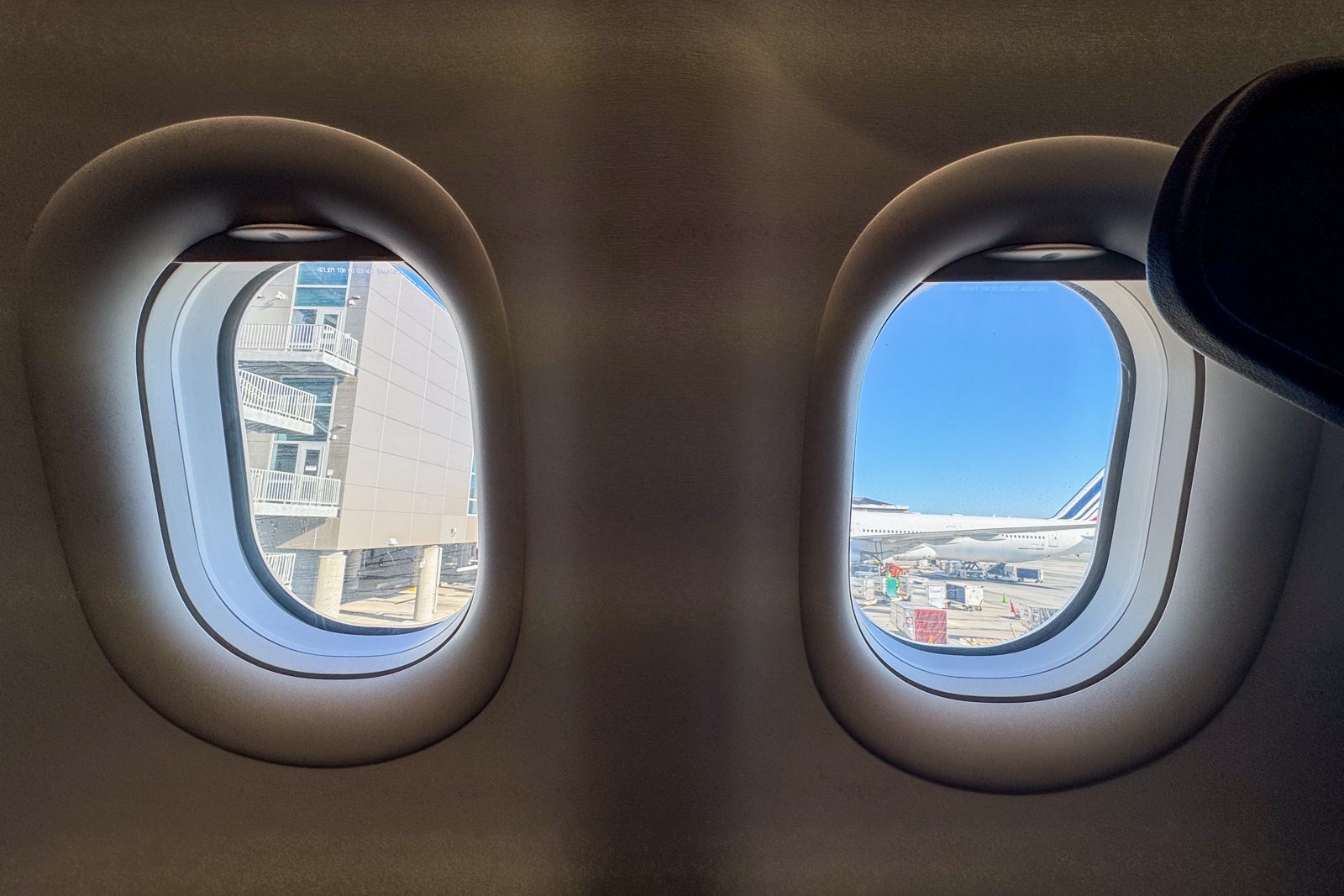 20250707 Condor Airlines Business ERosen 28
