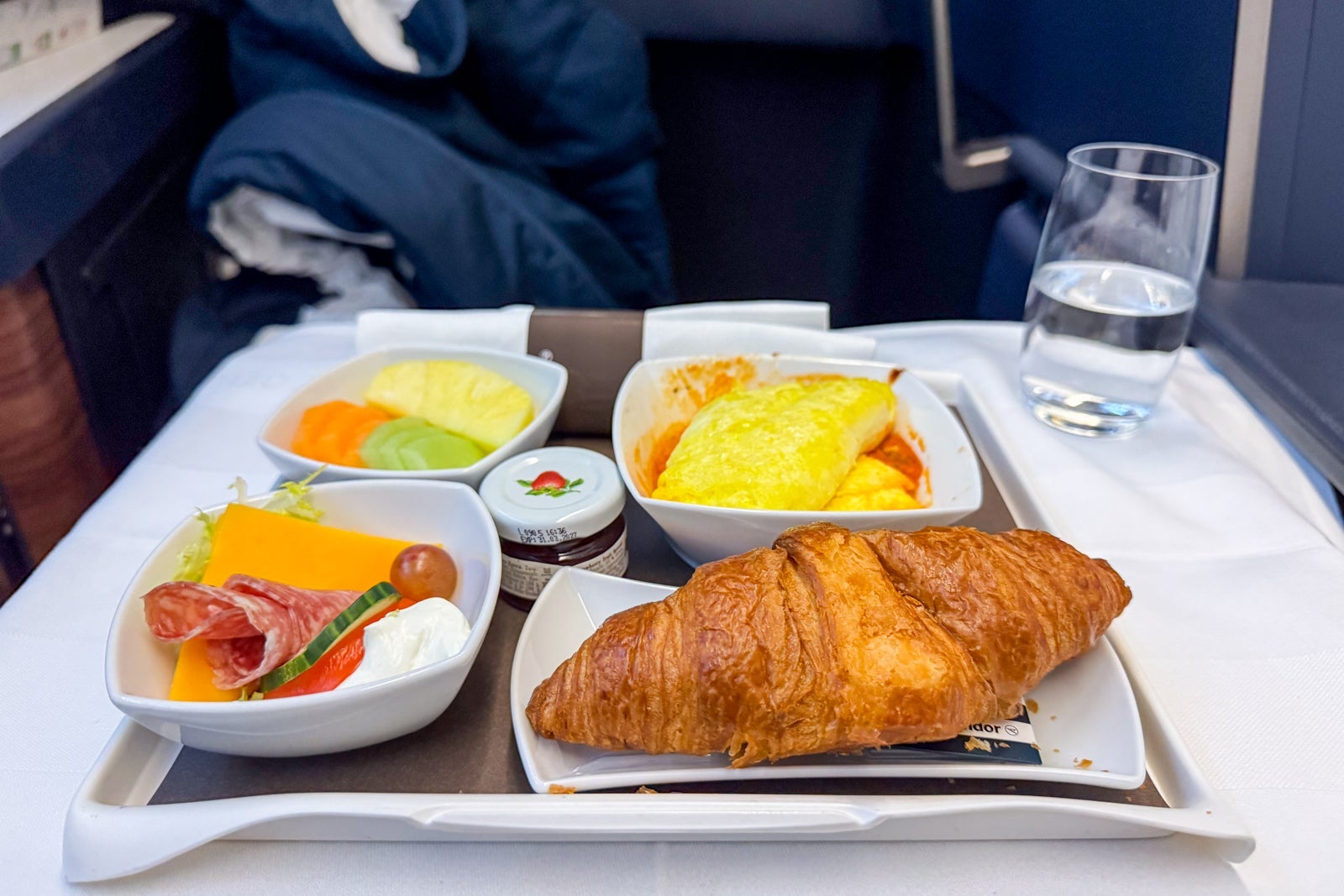 20250707 Condor Airlines Business ERosen 48