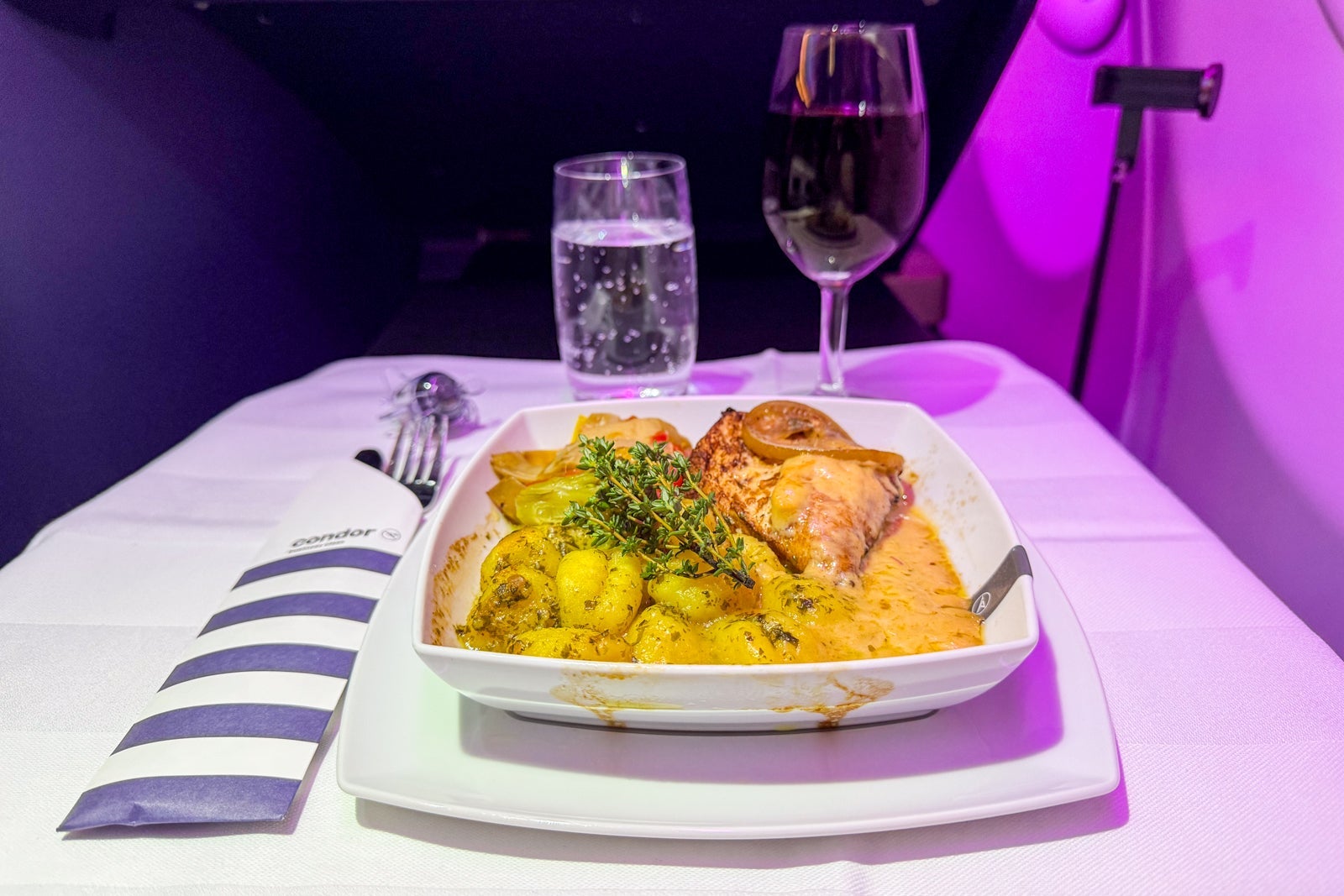 20250707 Condor Airlines Business ERosen 74