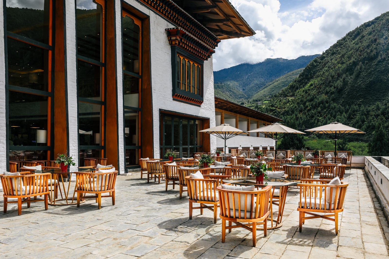 16 Mr & Mrs Smith hotels to book using Hyatt points Bhutan Spirit Sanctuary dining area