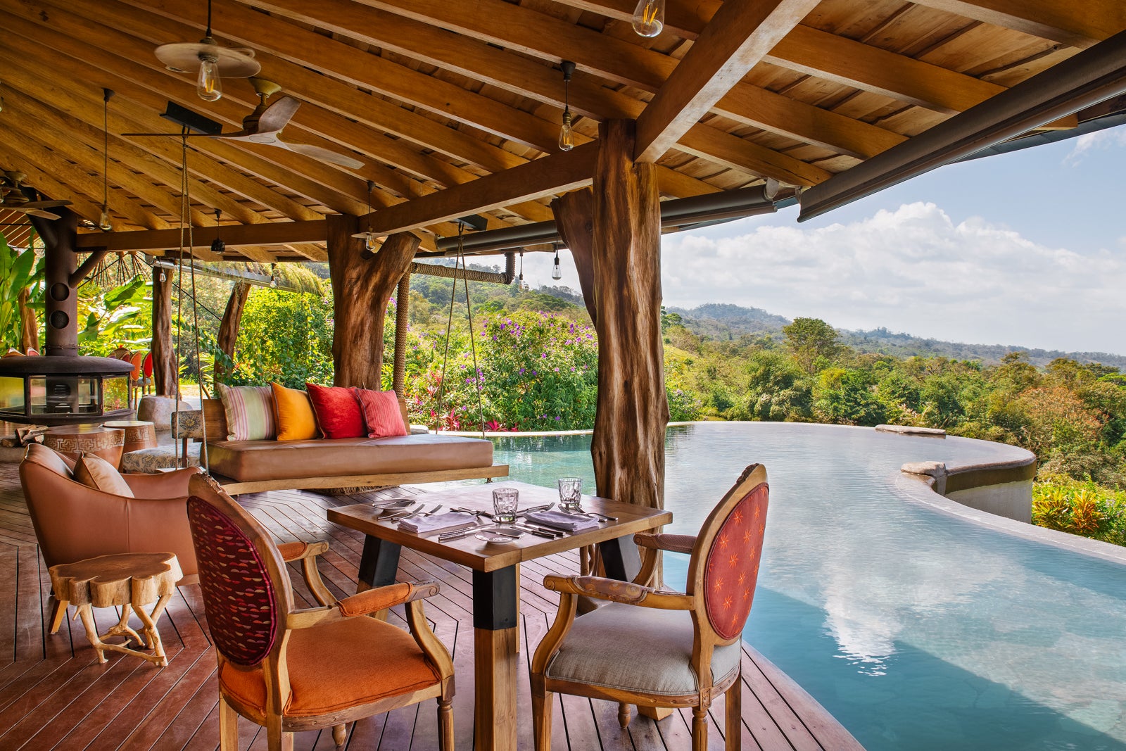 16 Mr & Mrs Smith hotels to book using Hyatt points Origins Lodge