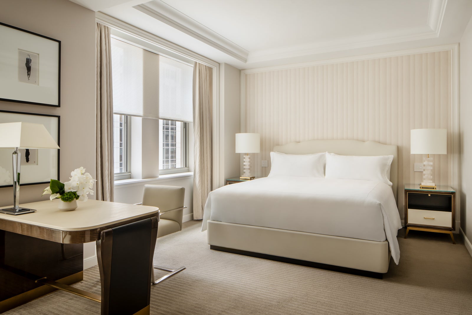 Bed de la suite Junior Suite de Waldorf Astoria New York Park Avenue Junior