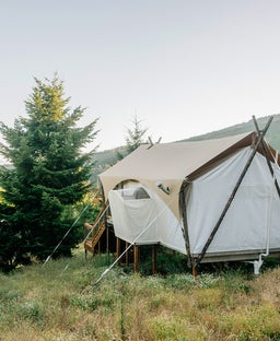 First look: Under Canvas Columbia River Gorge brings points travel to one of the Pacific Northwest's natural wonders