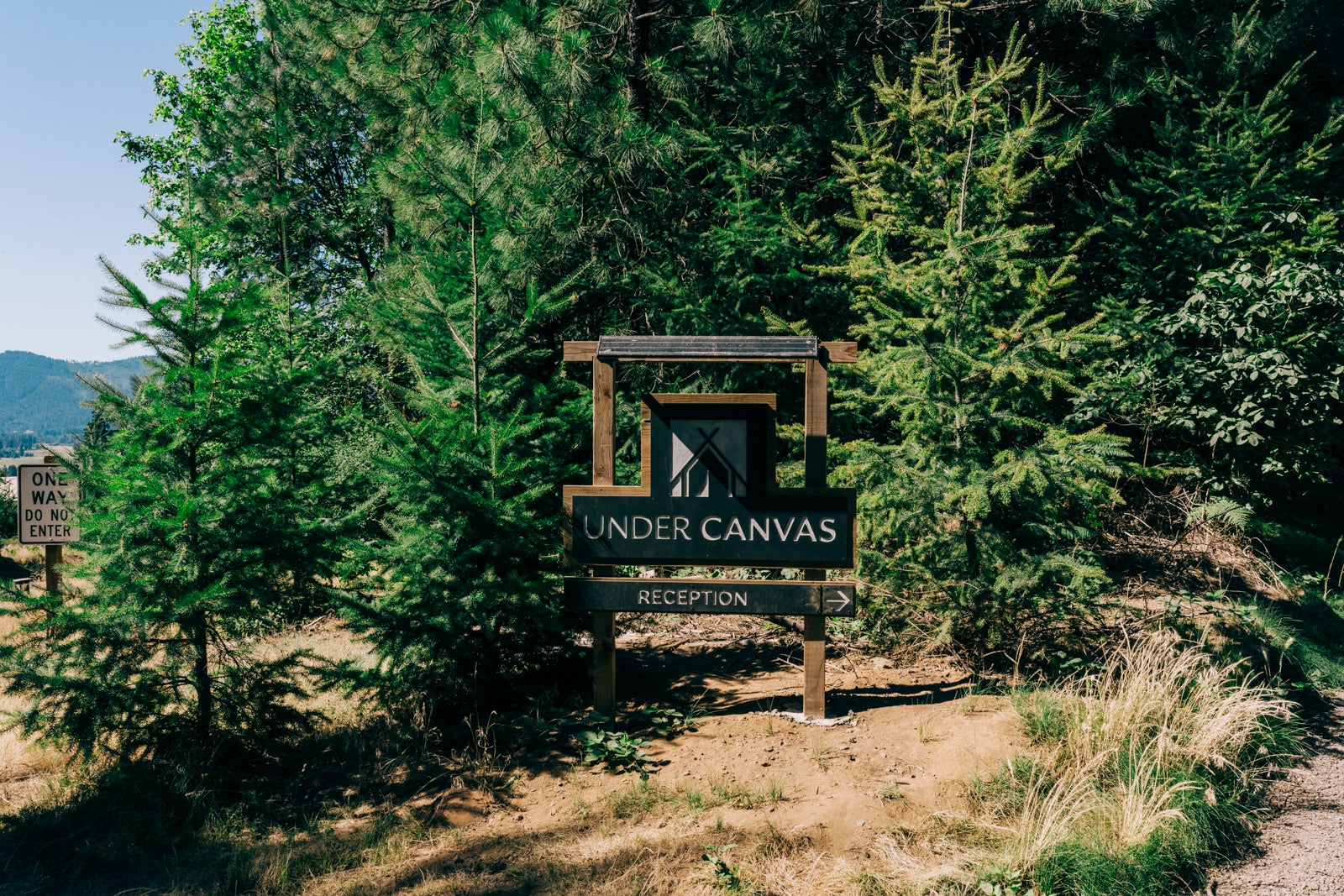 Under Canvas Columbia Gorge Sign