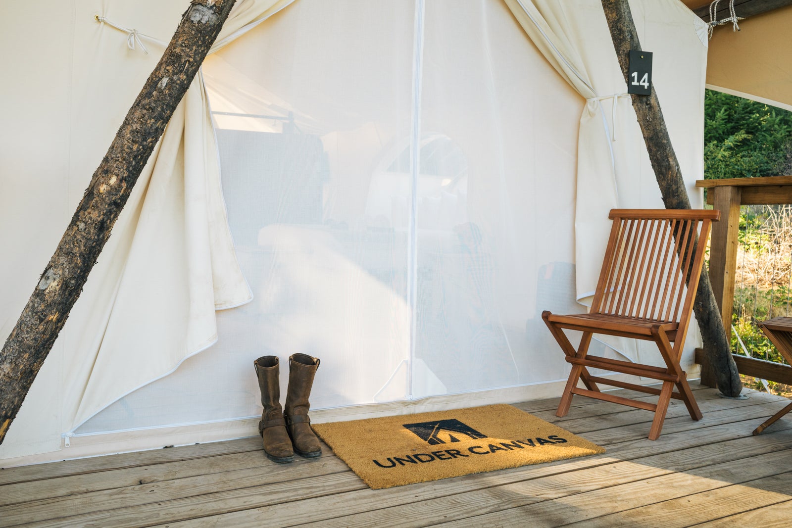 Under Canvas Columbia Gorge Tent 14 welcome mat and porch