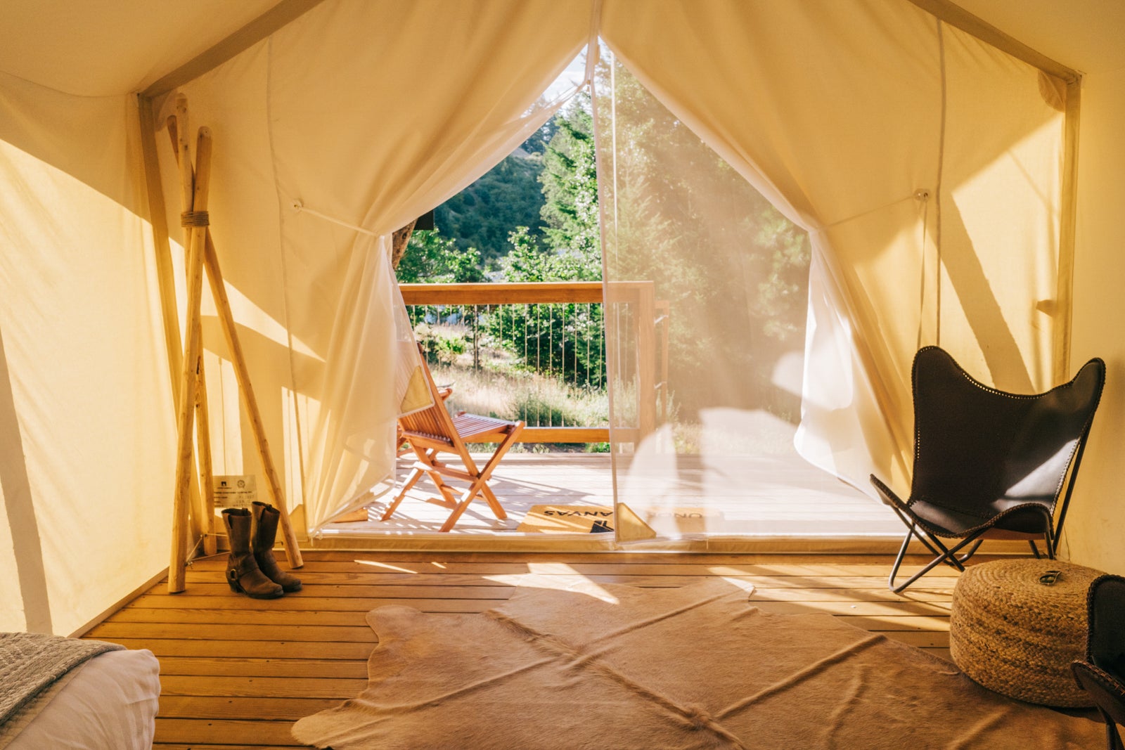 Under Canvas Columbia Gorge Tent 14