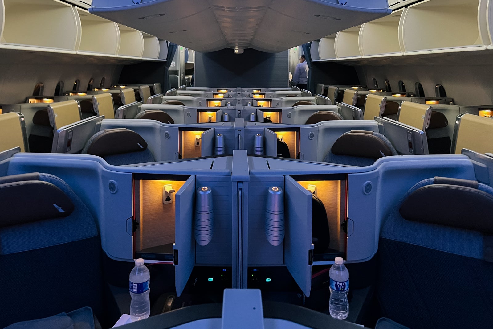 AA flagship suite